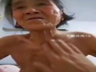 Cina perempuan tua: cina mobil x rated klip klip 7b