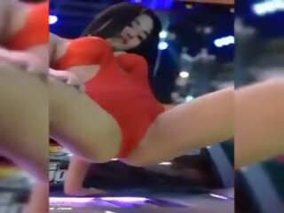 Tailandese desirable seducente danza e tetta sculettata compilations | youporn